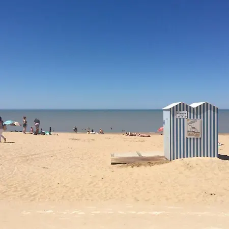 35m2 Dans Joli Village Proche *