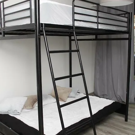 35m2 Dans Joli Village Proche